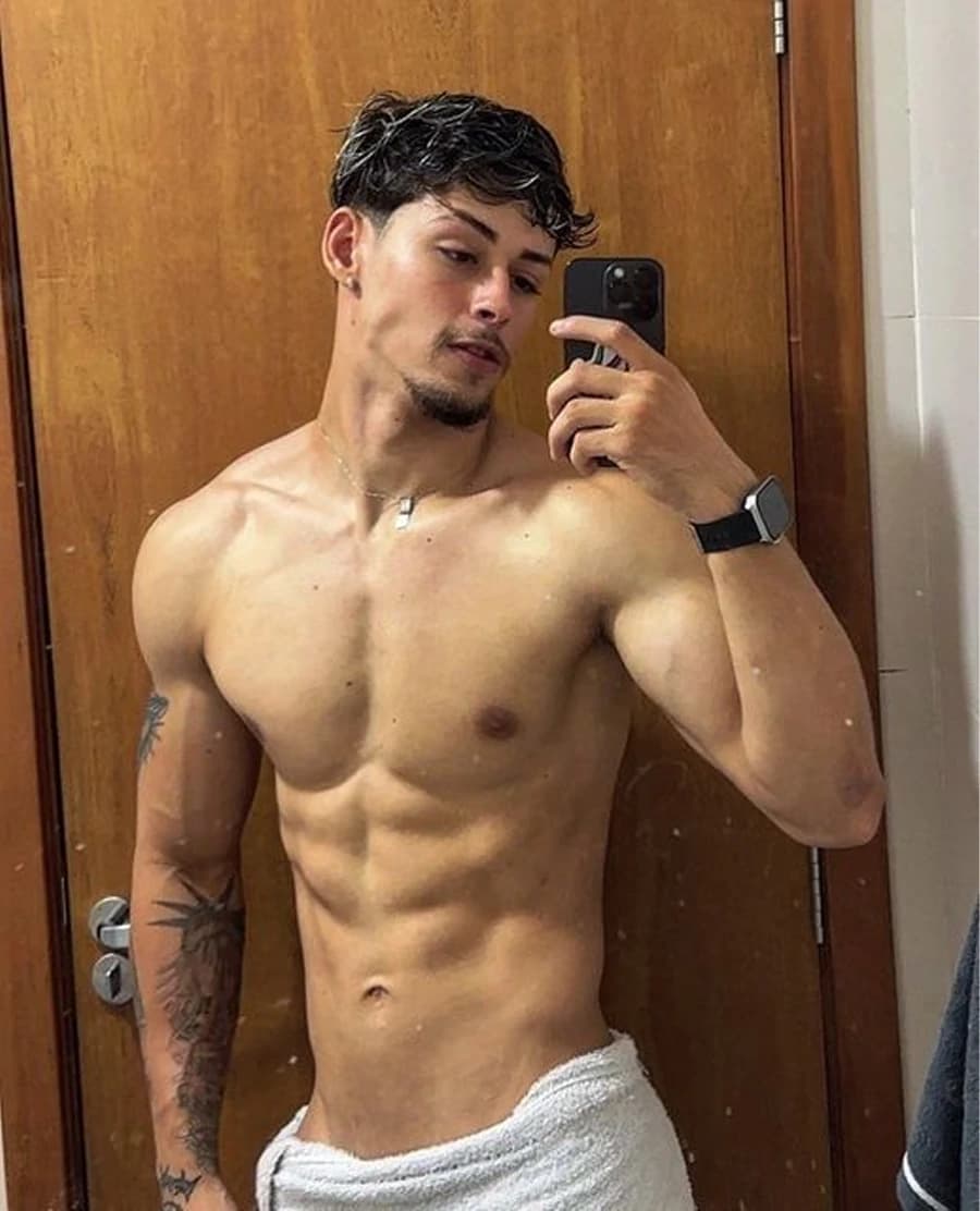 Alex Mendes
